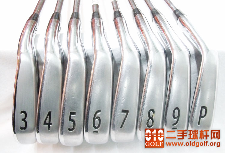  Titleist AP2 710  铁杆
